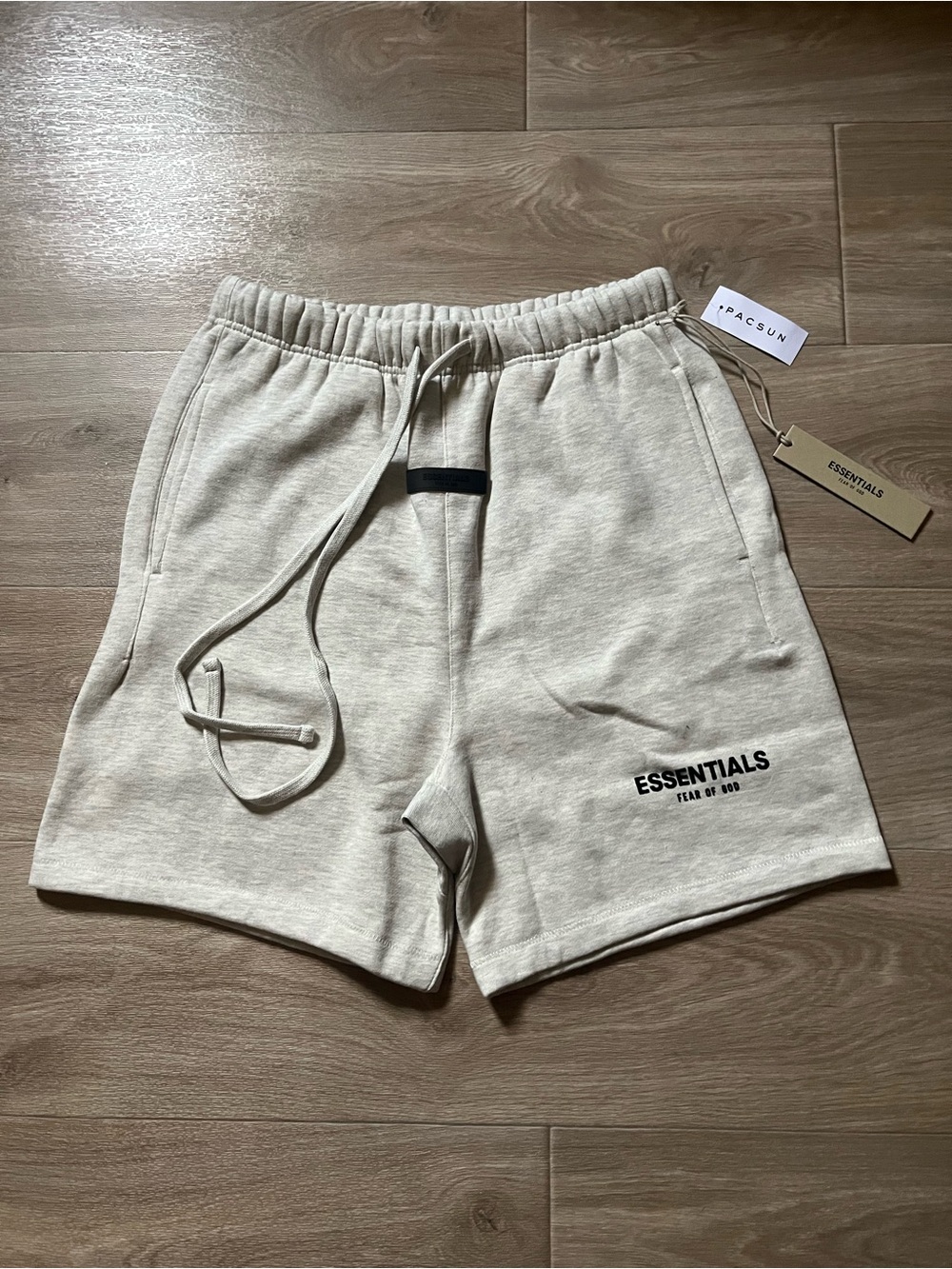 Essentials Fear Of God Light Oat Shorts - Brand New